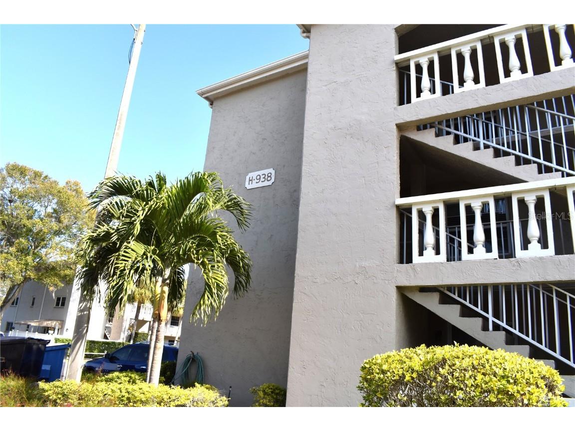 938 Virginia Street #104 Dunedin FL 34698 U8188122 image1