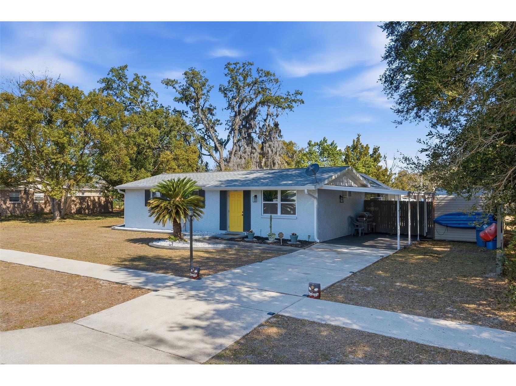 9381 Rosa Street Spring Hill FL 34608 W7883349 image2