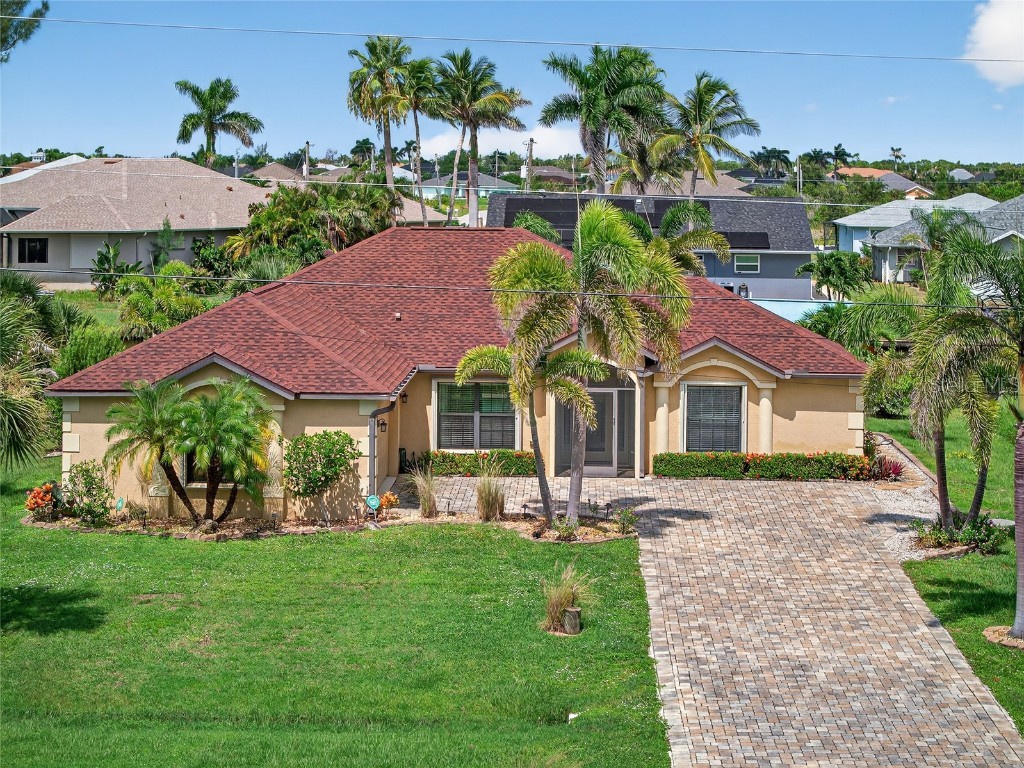 9381 St Paul Drive Port Charlotte FL 33981 - STEVEN POINT WATERWAY C7512318 image1