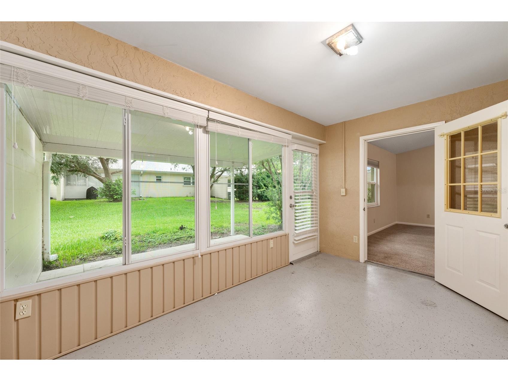 9382 SW 89th Court Road #C Ocala FL 34481 OM726048 image40