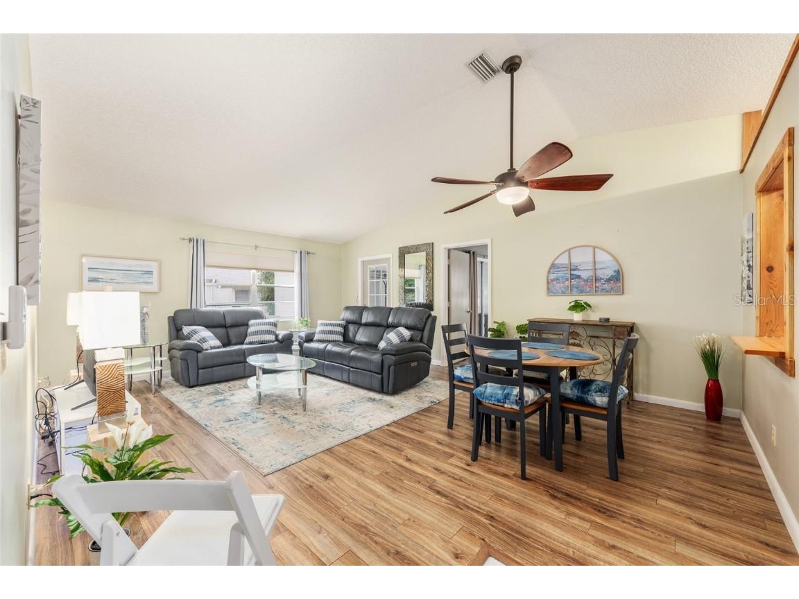 9382 SW 89th Court Road #E Ocala FL 34481 OM714582 image14