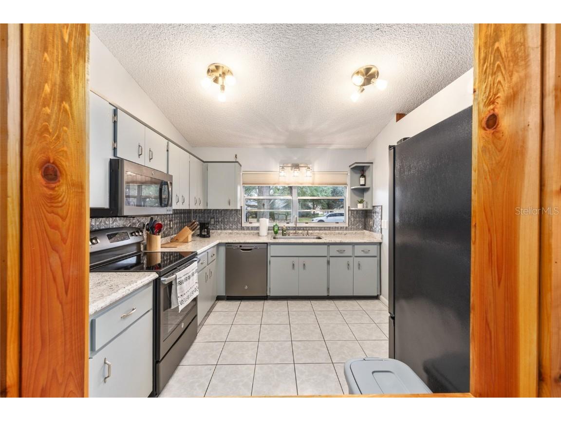 9382 SW 89th Court Road #E Ocala FL 34481 OM714582 image16