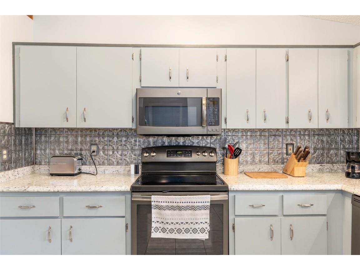 9382 SW 89th Court Road #E Ocala FL 34481 OM714582 image19