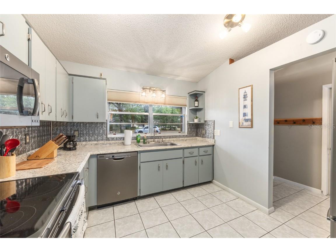 9382 SW 89th Court Road #E Ocala FL 34481 OM714582 image21