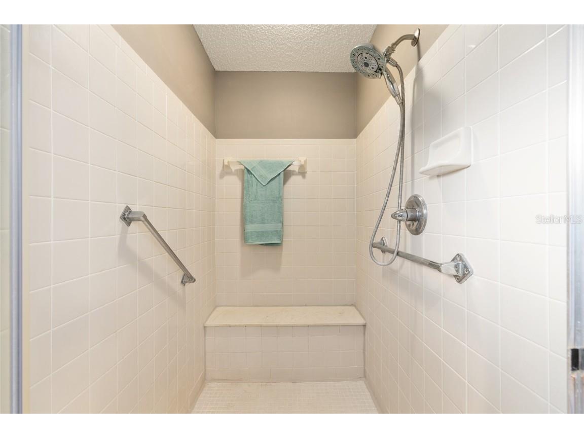 9382 SW 89th Court Road #E Ocala FL 34481 OM714582 image34