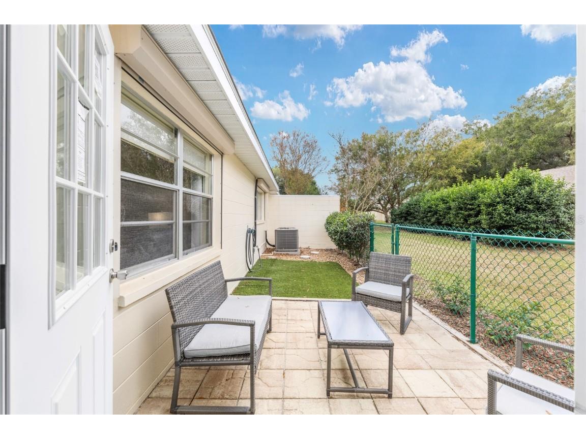 9382 SW 89th Court Road #E Ocala FL 34481 OM714582 image40