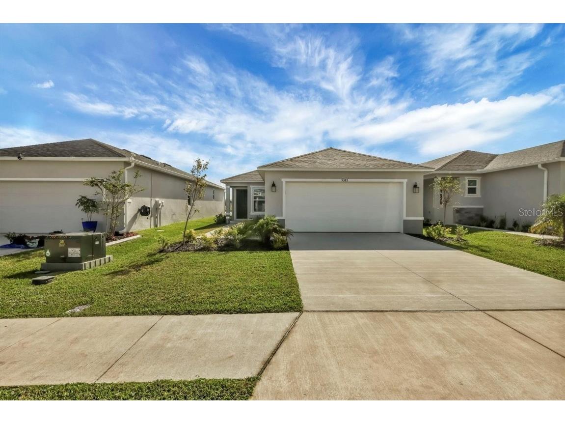 9383 Sandy Bluffs Circle Parrish FL 34219 TB8339755 image1