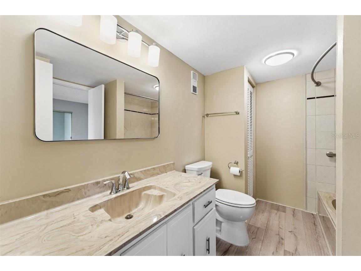 9386 Tradewinds Avenue Seminole FL 33776 TB8450544 image16