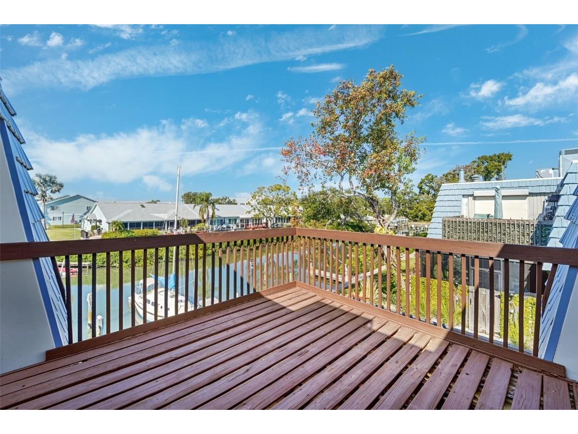 9386 Tradewinds Avenue Seminole FL 33776 TB8450544 image21