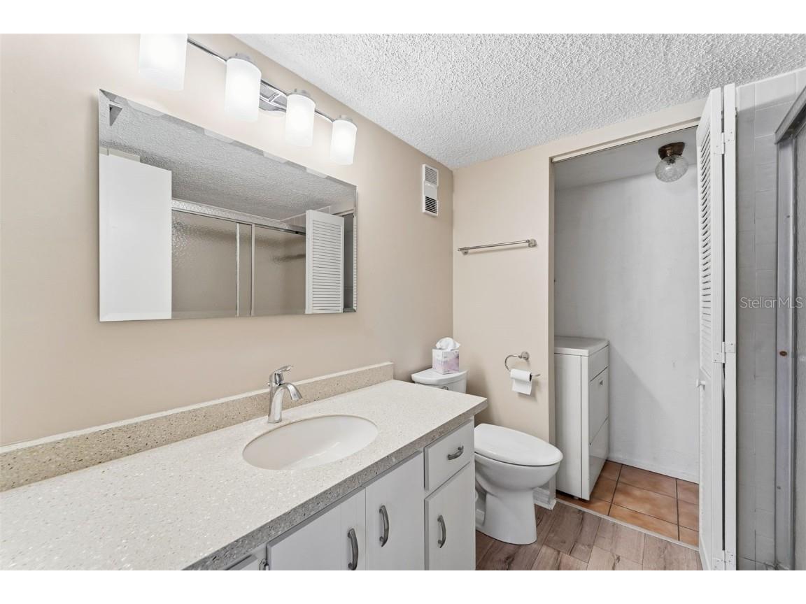 9386 Tradewinds Avenue Seminole FL 33776 TB8450544 image25