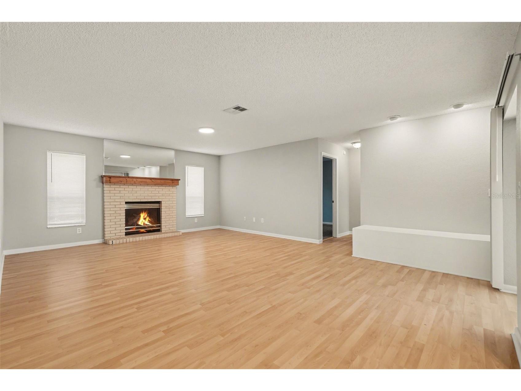 9389 Fox Hollow Lane Weeki Wachee FL 34613 O6399261 image10