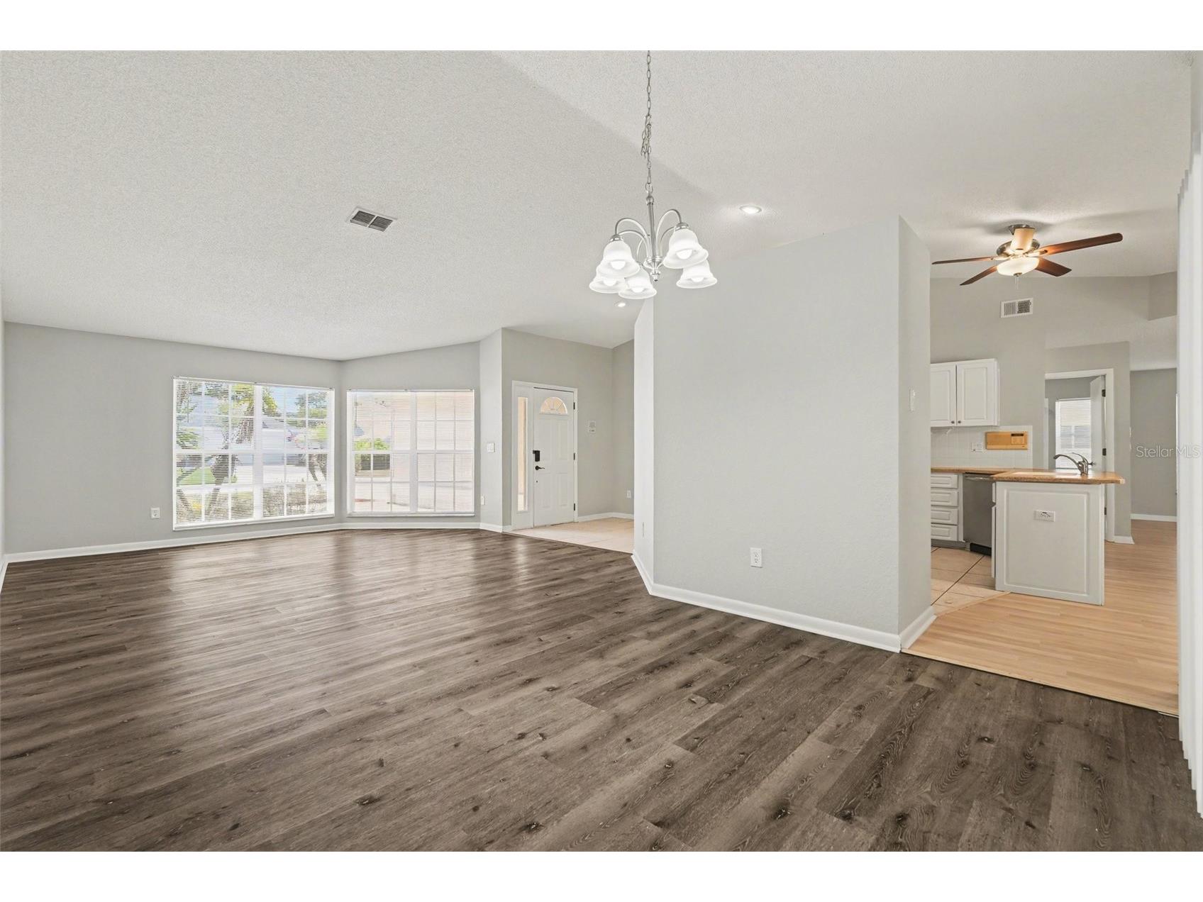 9389 Fox Hollow Lane Weeki Wachee FL 34613 O6399261 image11