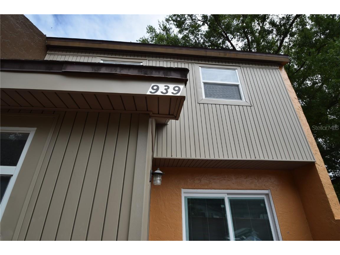 939 Castle Way Lakeland FL 33803 L4941043 image1