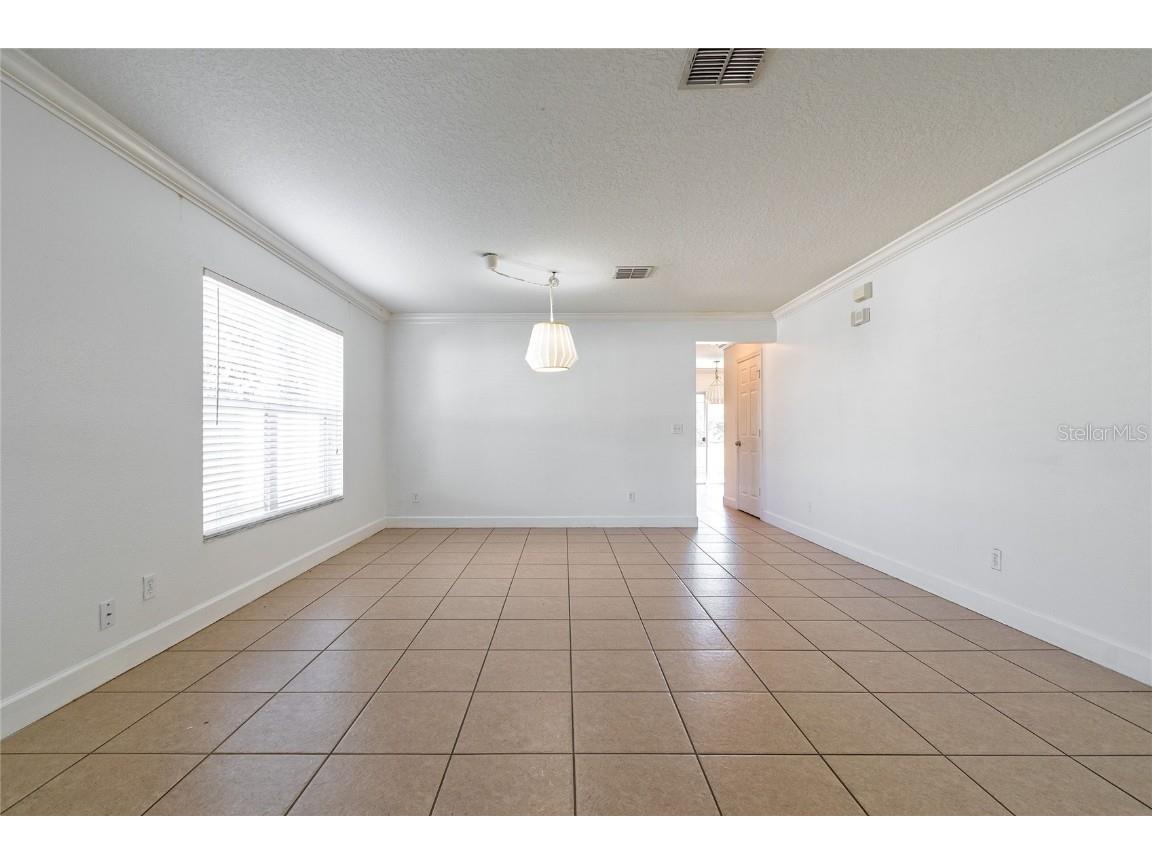 939 Flower Fields Lane Orlando FL 32824 O6348815 image3