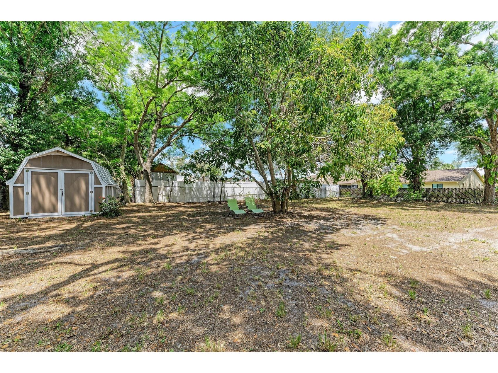 939 N Lockwood Ridge Road Sarasota FL 34237 A4693769 image23