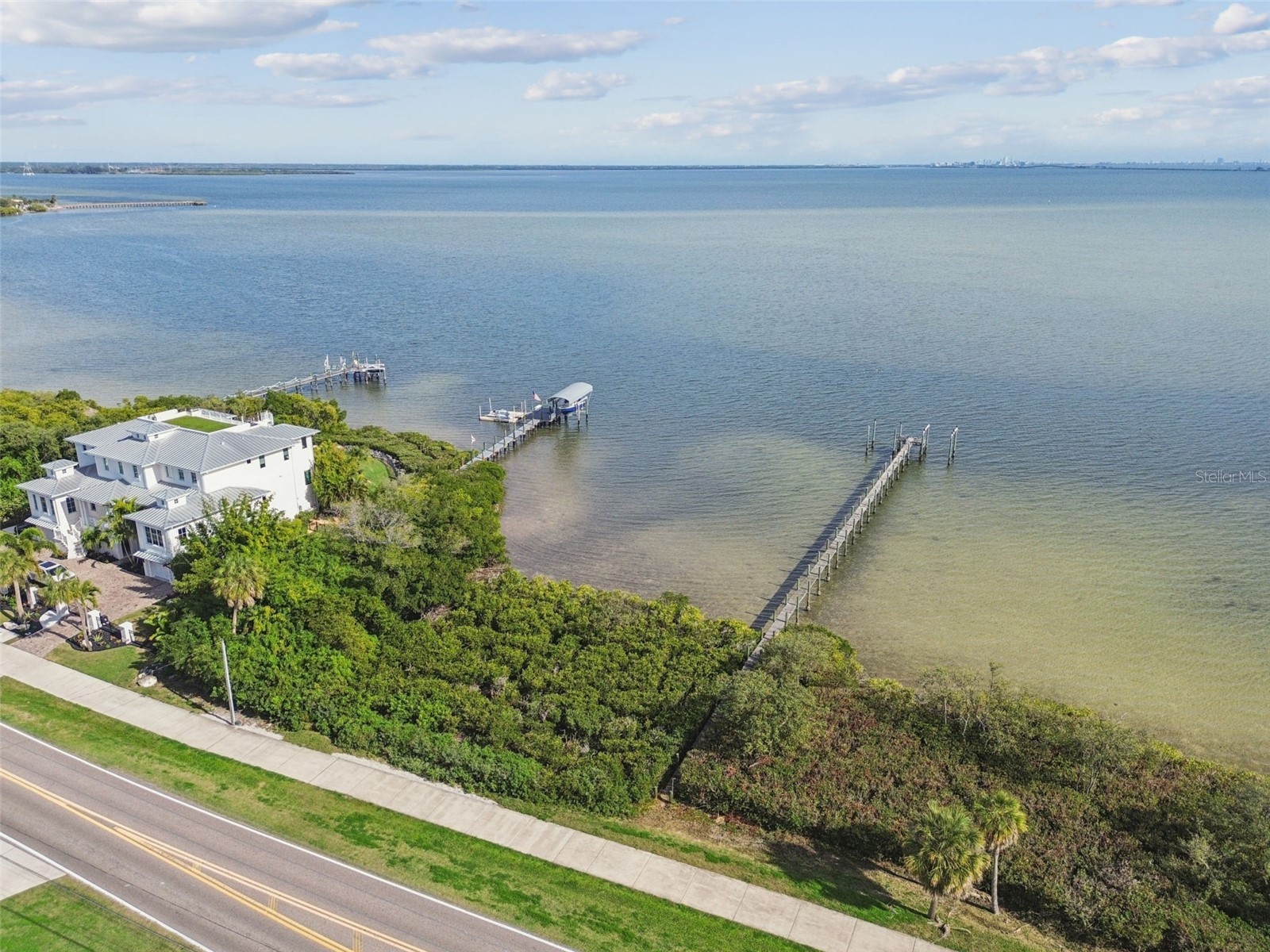 939 S Bayshore Boulevard Safety Harbor FL 34695 TB8463969 image10