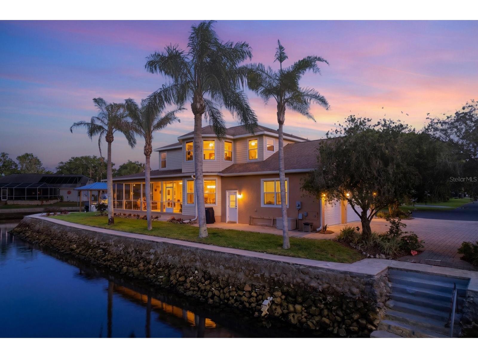 939 SE 3rd Avenue Crystal River FL 34429 - SPRING RUN CANAL TB8503796 image1