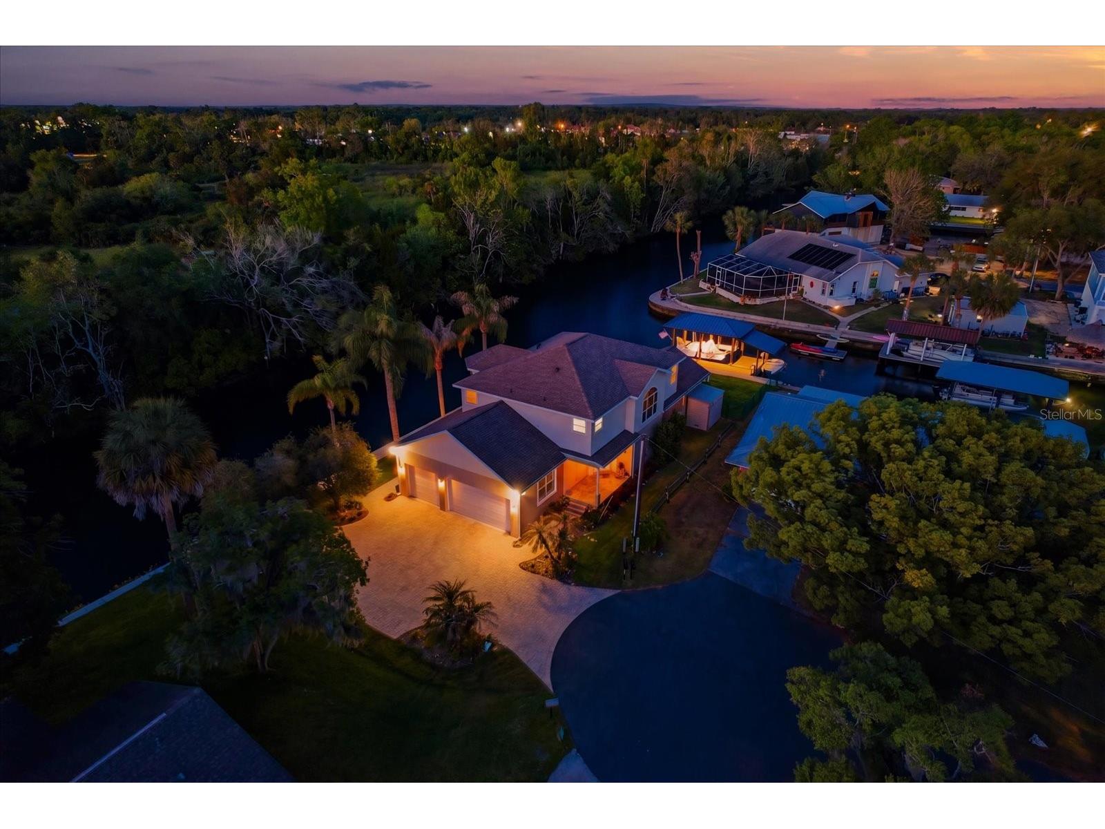 939 SE 3rd Avenue Crystal River FL 34429 - SPRING RUN CANAL TB8503796 image10