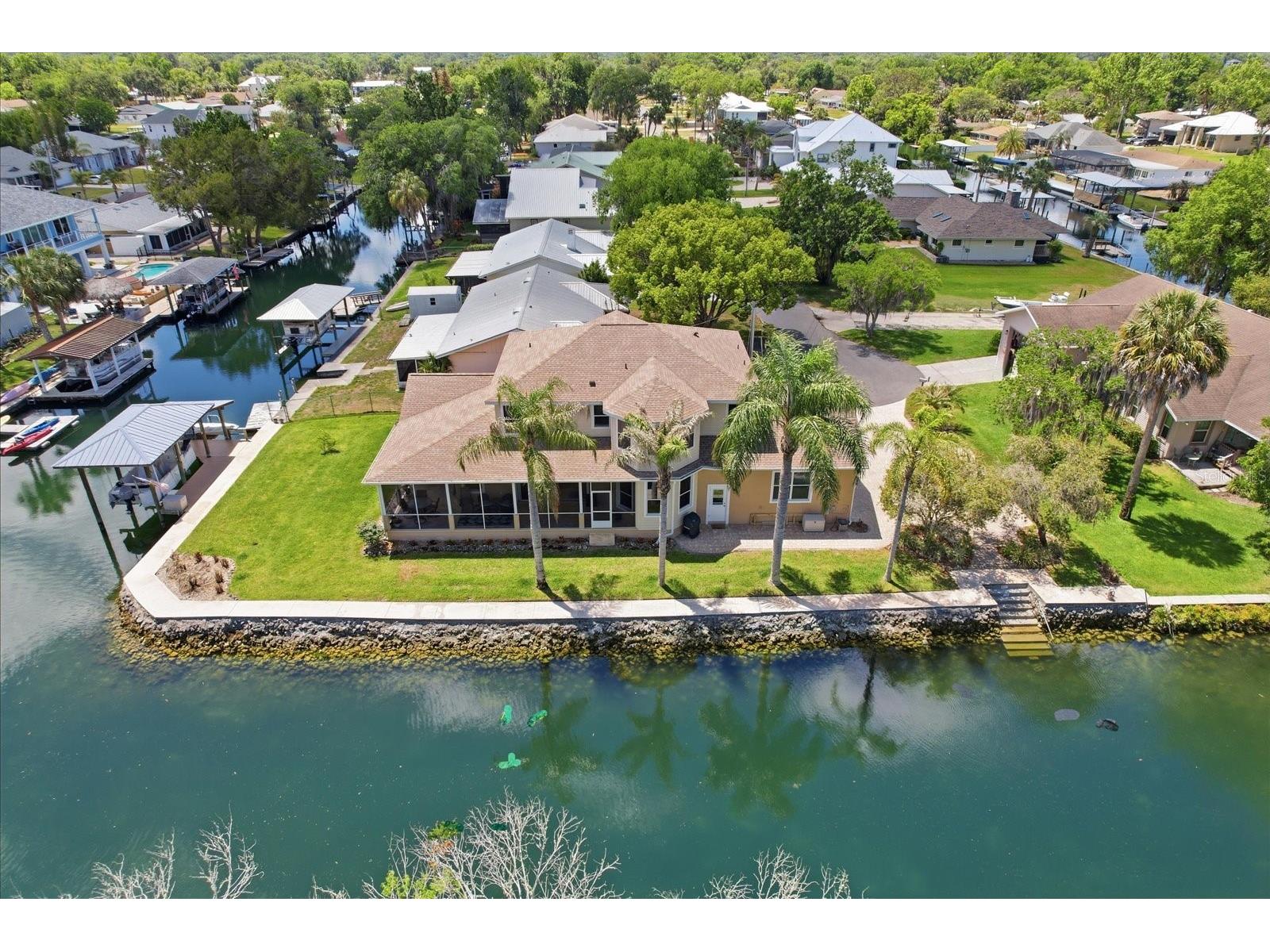 939 SE 3rd Avenue Crystal River FL 34429 - SPRING RUN CANAL TB8503796 image2
