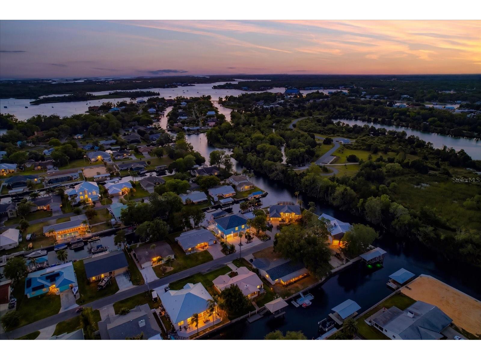 939 SE 3rd Avenue Crystal River FL 34429 - SPRING RUN CANAL TB8503796 image64