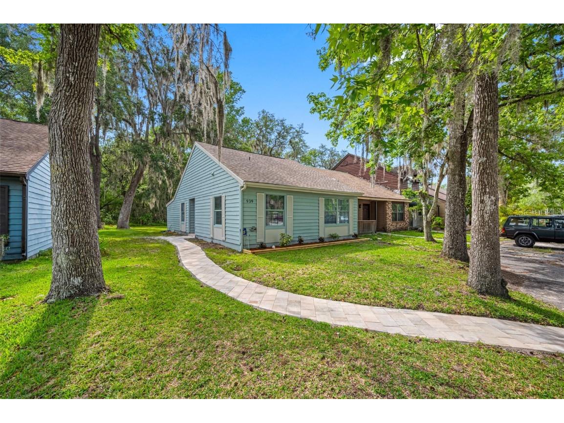 939 Village Dr Brooksville FL 34601 T3449485 image1