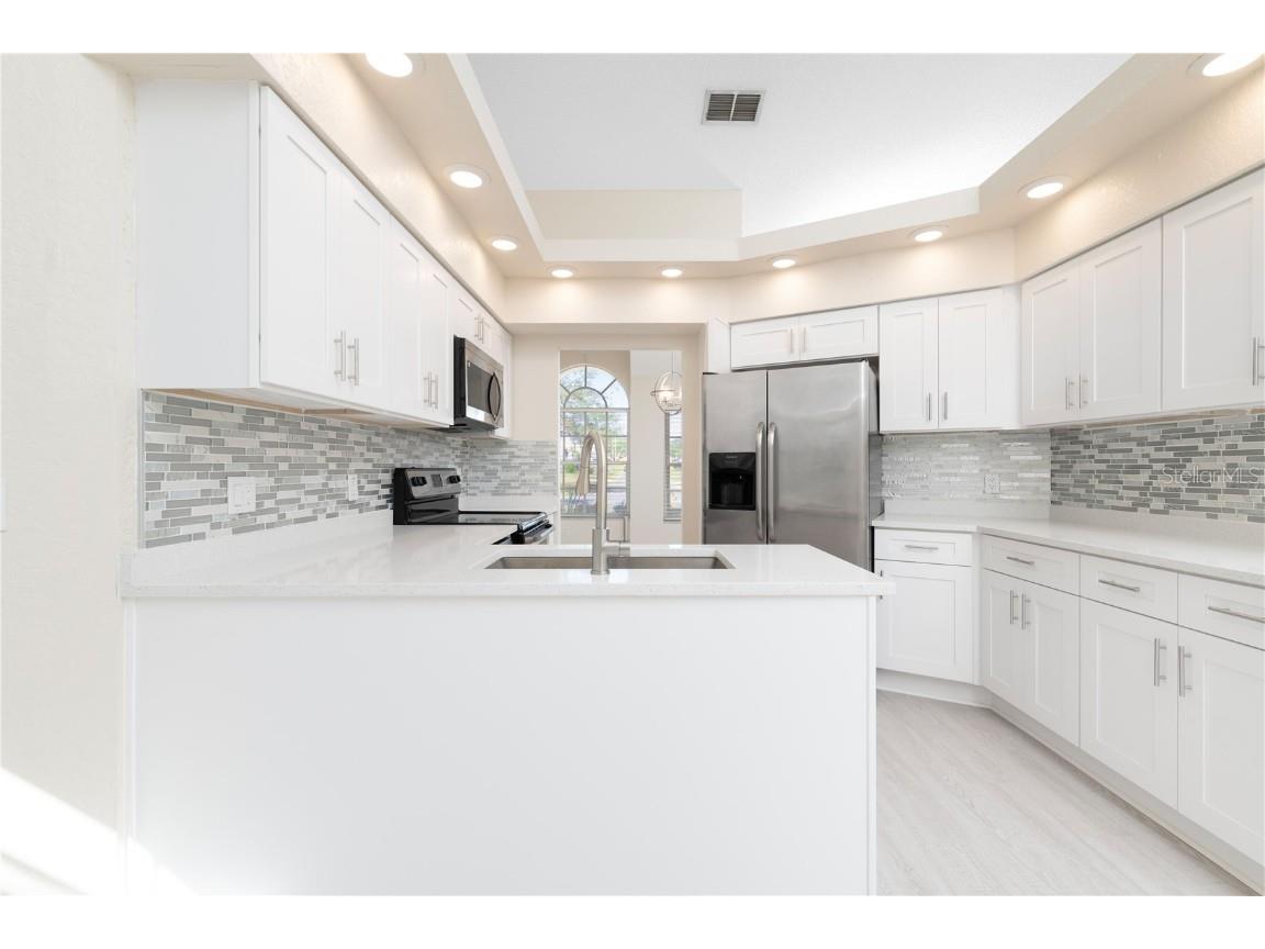 9390 Mississippi Run Weeki Wachee FL 34613 TB8449571 image13