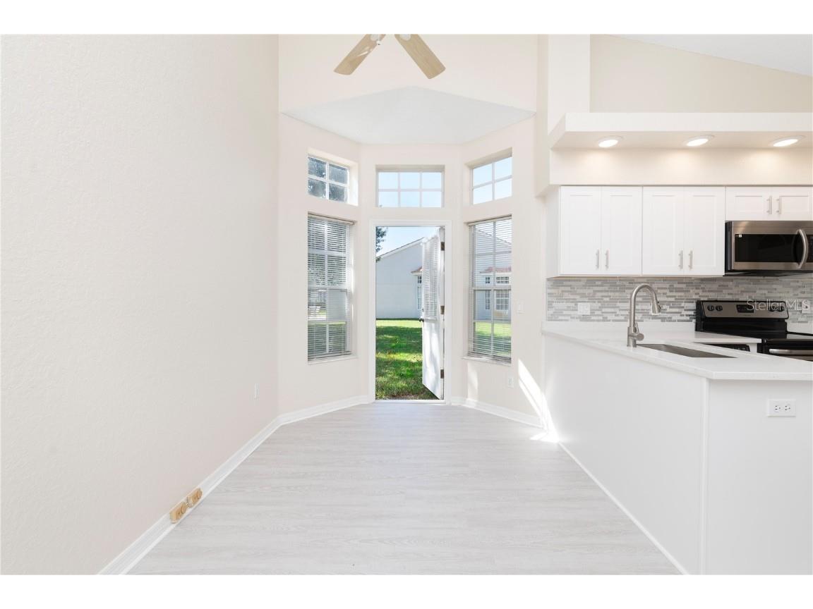 9390 Mississippi Run Weeki Wachee FL 34613 TB8449571 image15