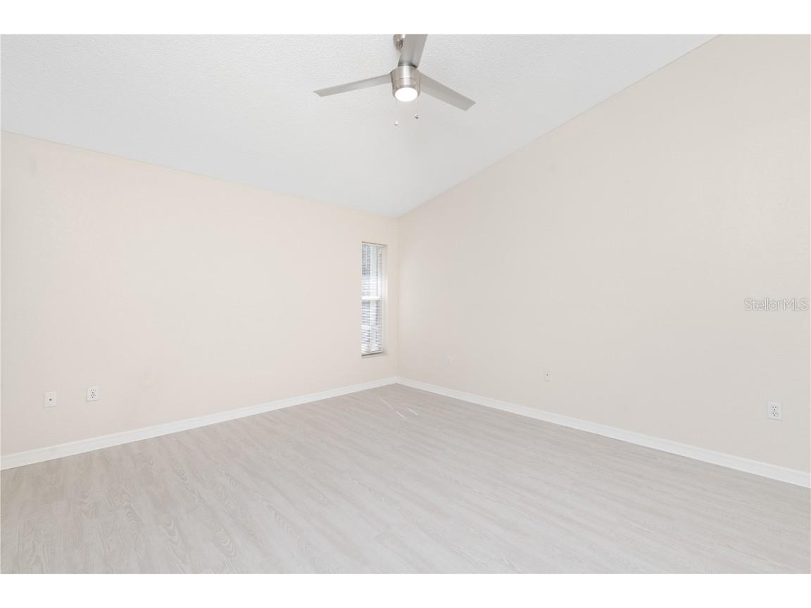 9390 Mississippi Run Weeki Wachee FL 34613 TB8449571 image23