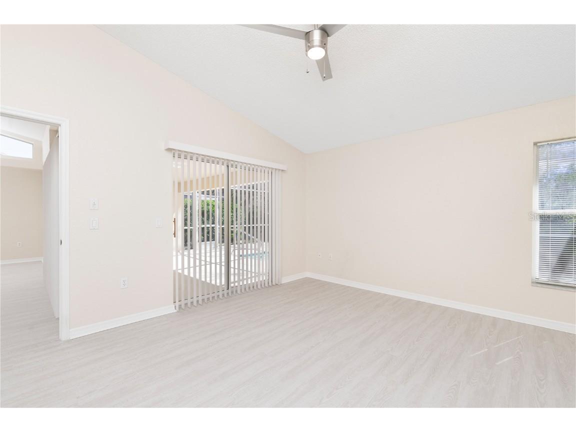 9390 Mississippi Run Weeki Wachee FL 34613 TB8449571 image25