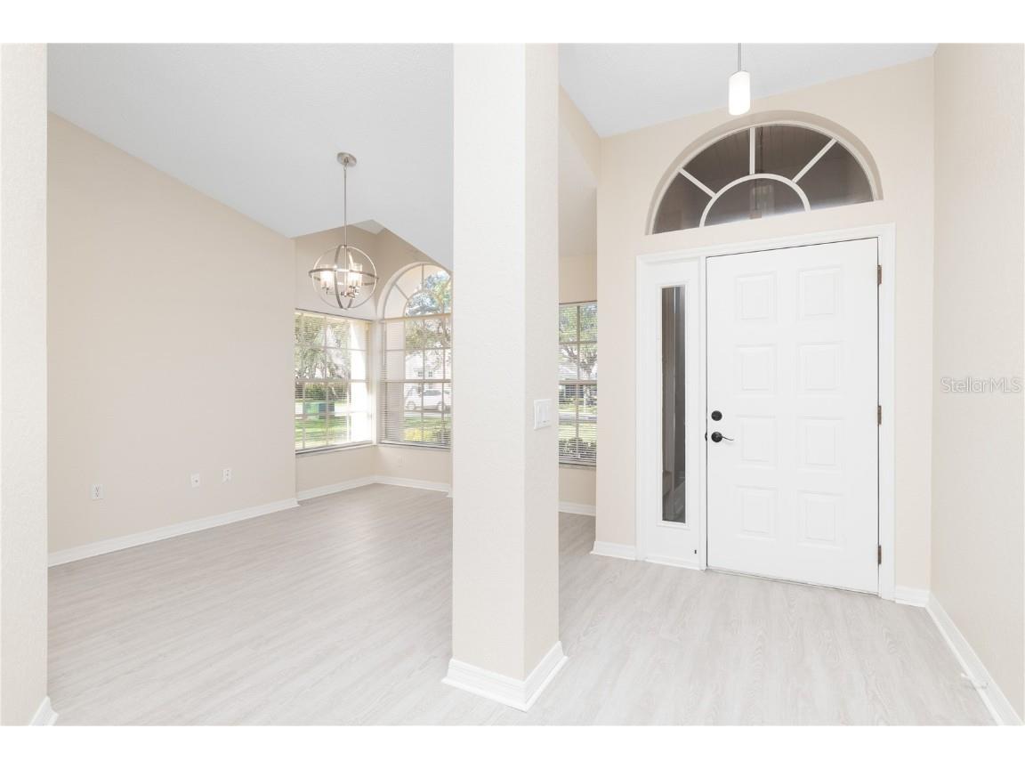 9390 Mississippi Run Weeki Wachee FL 34613 TB8449571 image7