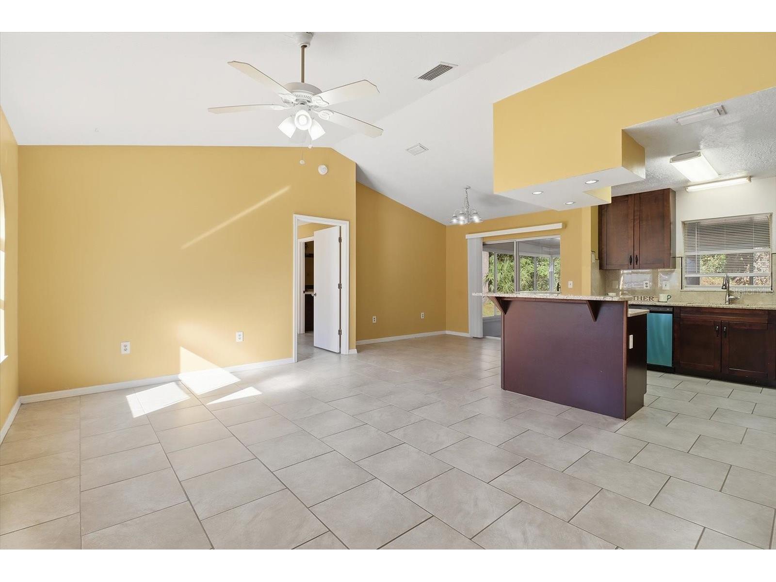 9391 W Marquette Lane Crystal River FL 34428 TB8455540 image4