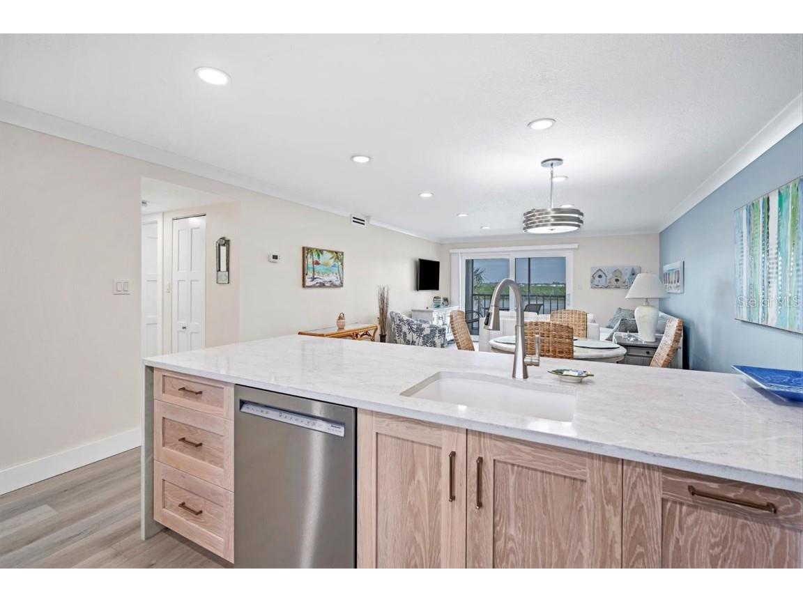 9393 Midnight Pass Road #302 Sarasota FL 34242 - LITTLE SARASOTA BAY A4599307 image12