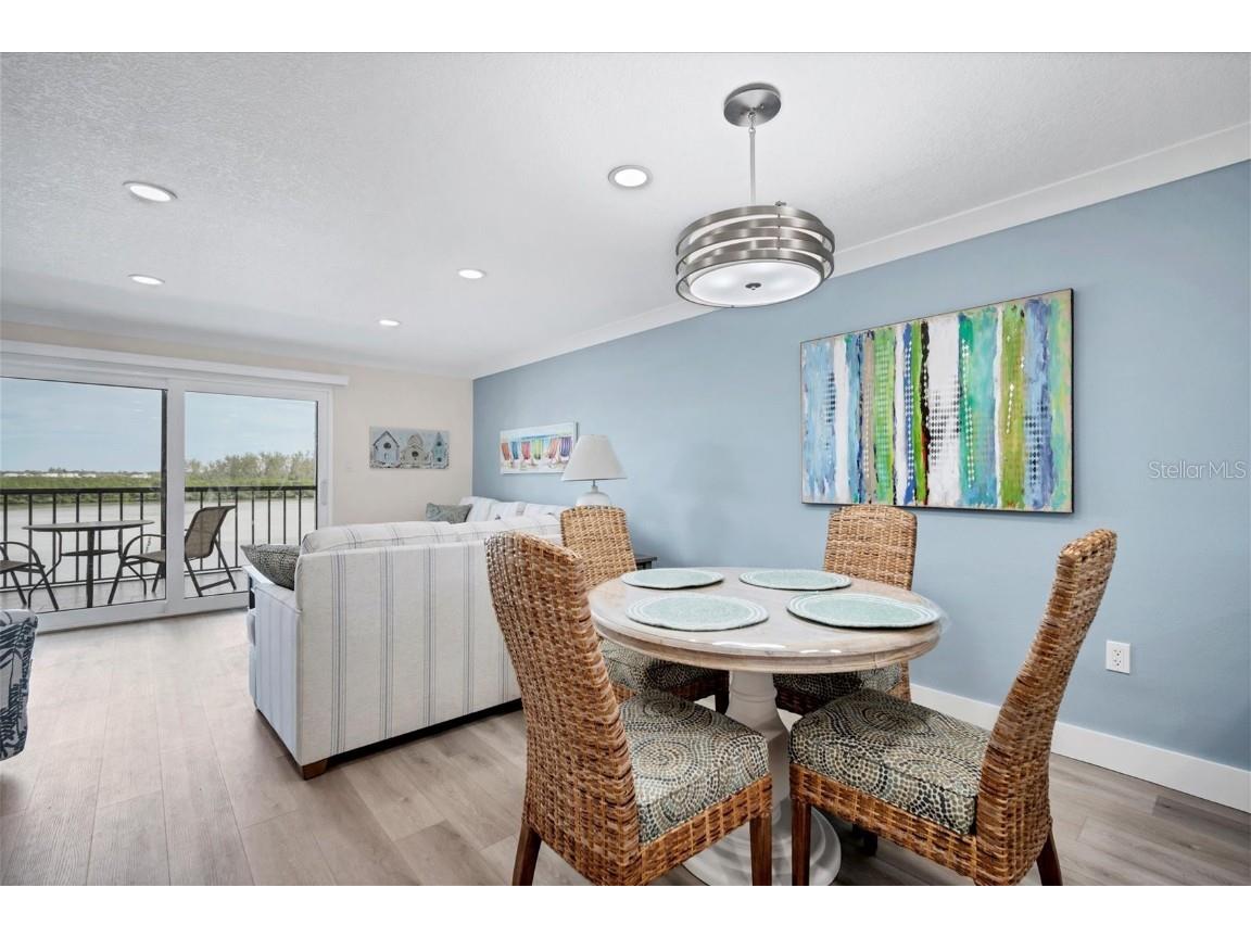 9393 Midnight Pass Road #302 Sarasota FL 34242 - LITTLE SARASOTA BAY A4599307 image14