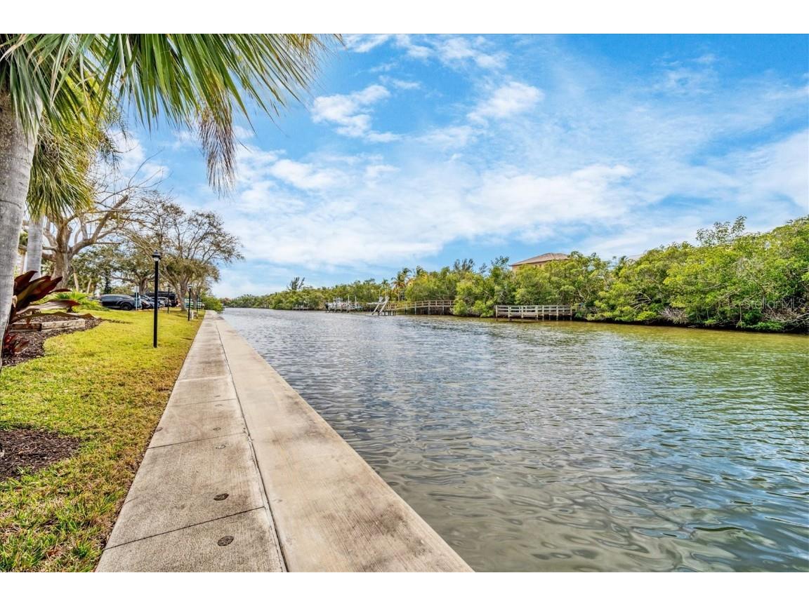 9393 Midnight Pass Road #302 Sarasota FL 34242 - LITTLE SARASOTA BAY A4599307 image30