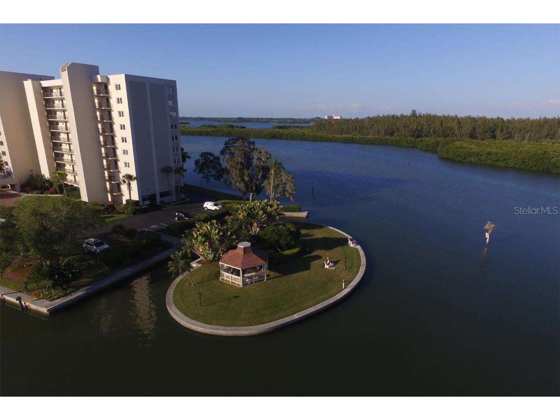 9393 Midnight Pass Road #302 Sarasota FL 34242 - LITTLE SARASOTA BAY A4599307 image43