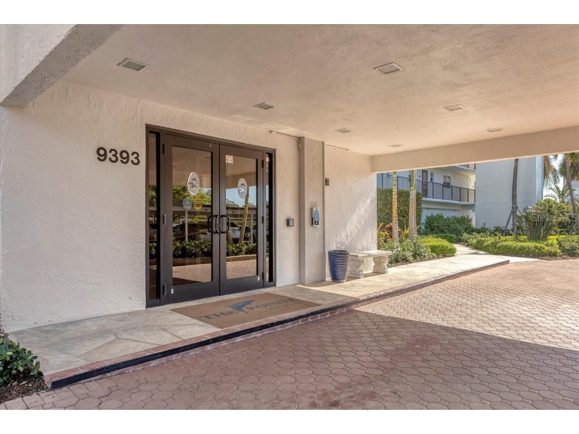 9393 Midnight Pass Road #302 Sarasota FL 34242 - LITTLE SARASOTA BAY A4599307 image60