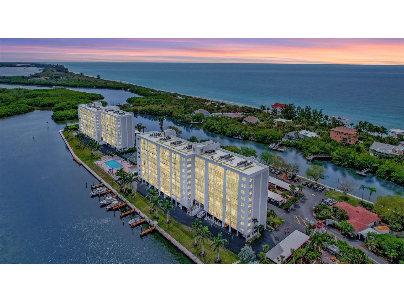 9393 Midnight Pass Road #502 Sarasota FL 34242 - SARASOTA BAYINTERCOASTALGULF A4601961 image1