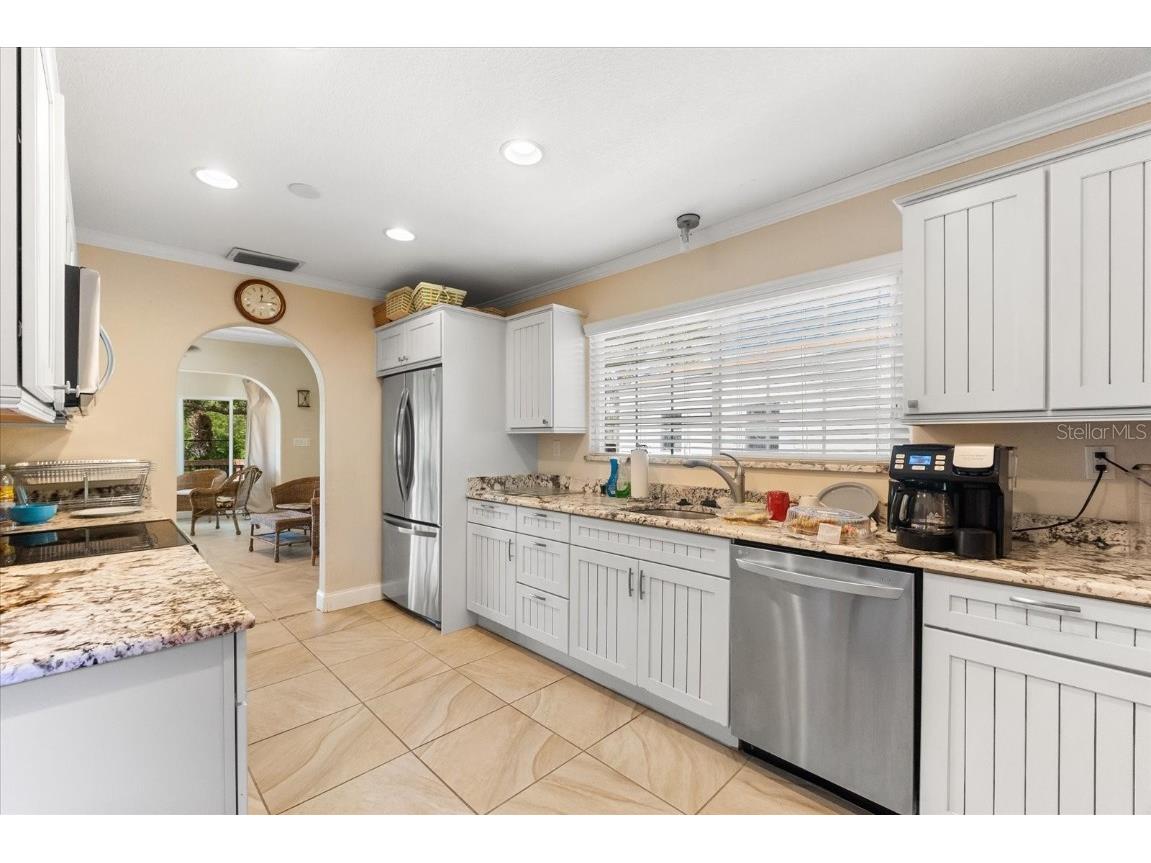 9393 Midnight Pass Road #703 Sarasota FL 34242 - LITTLE SARASOTA BAY ICW A4671641 image54