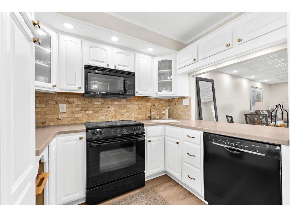 9393 Midnight Pass Road #703 Sarasota FL 34242 - LITTLE SARASOTA BAY ICW A4671641 image7