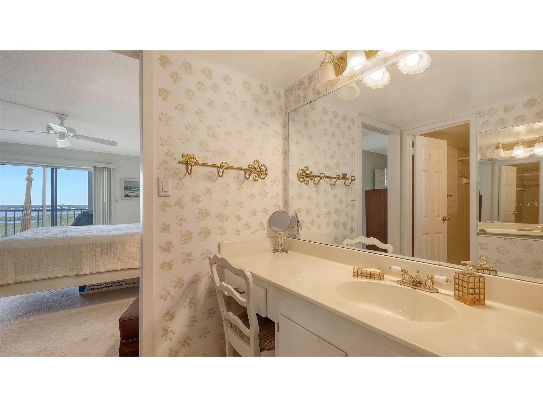 9393 Midnight Pass Road #P4 Sarasota FL 34242 - LITTLE SARASOTA BAY A4688595 image18
