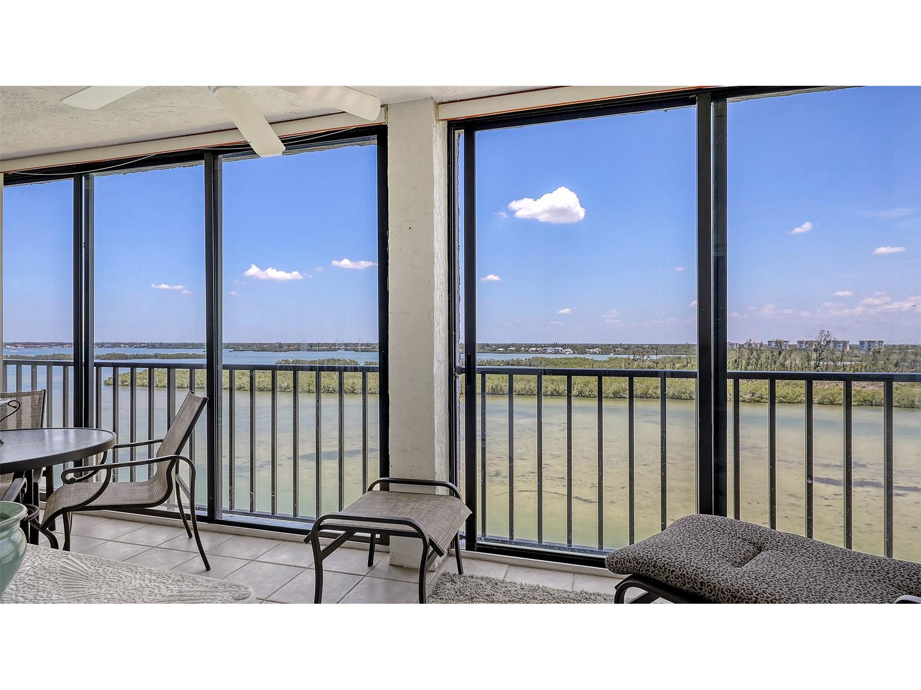 9393 Midnight Pass Road #P4 Sarasota FL 34242 - LITTLE SARASOTA BAY A4688595 image27