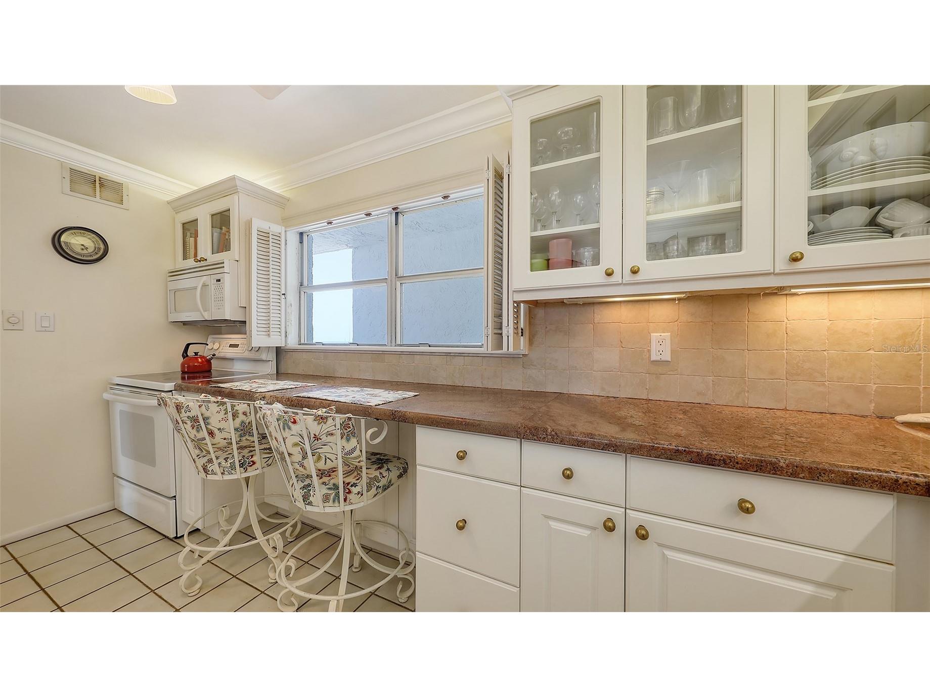 9393 Midnight Pass Road #P4 Sarasota FL 34242 - LITTLE SARASOTA BAY A4688595 image5