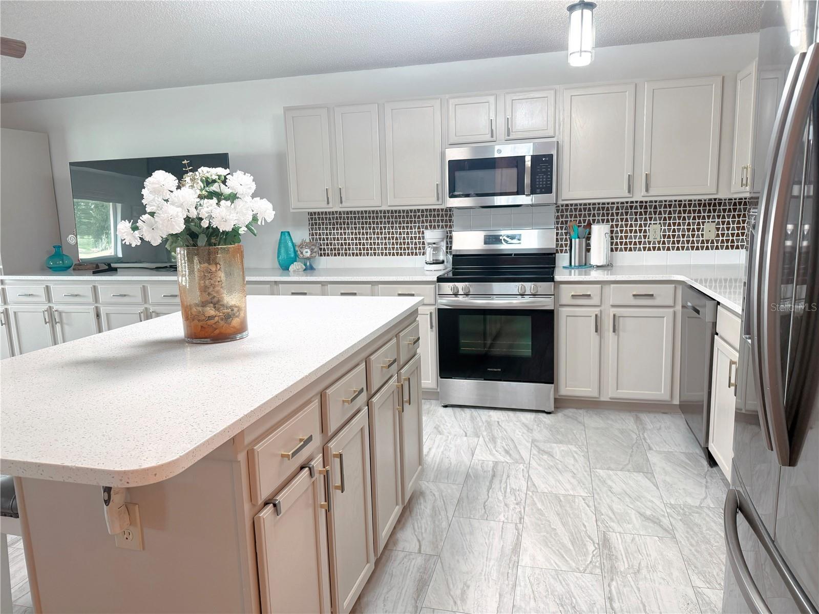 9394 SW 97th Lane #A Ocala FL 34481 OM722428 image9