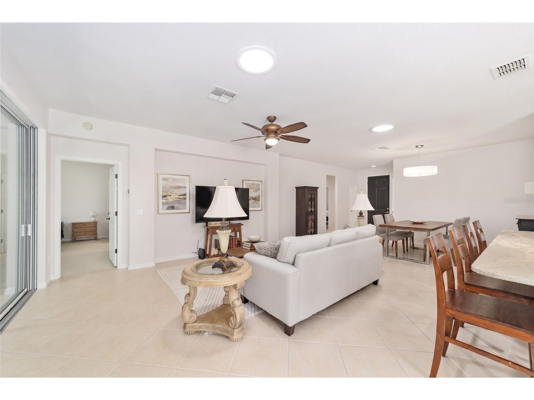 9395 SW 66th Loop Ocala FL 34481 OM725904 image7