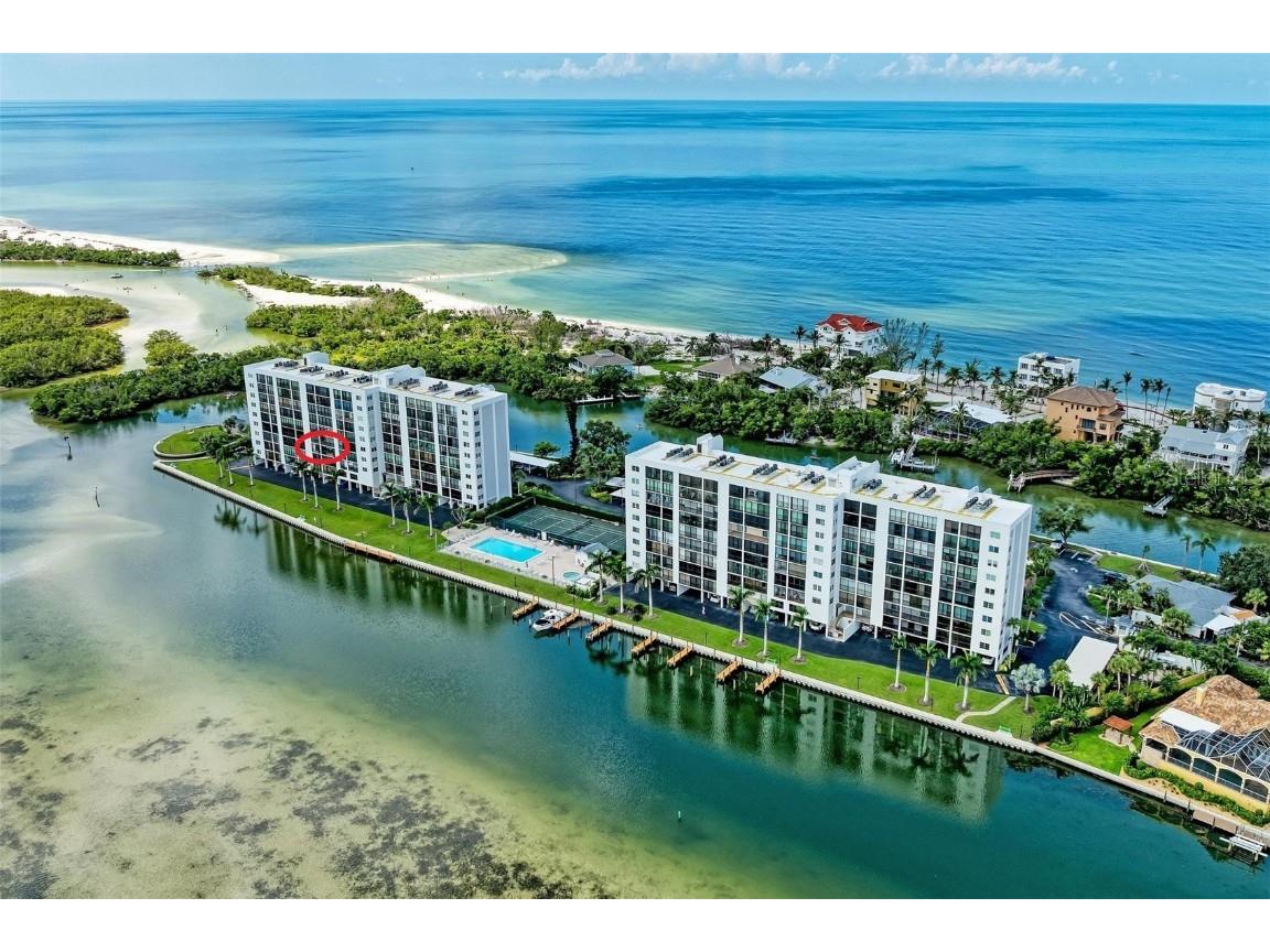 9397 Midnight Pass Road #405 Sarasota FL 34242 - LITTLE SARASOTA BAY/ICW A4662312 image2