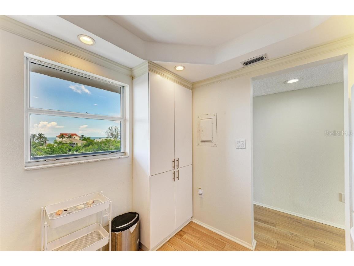 9397 Midnight Pass Road #405 Sarasota FL 34242 - LITTLE SARASOTA BAY/ICW A4662312 image21