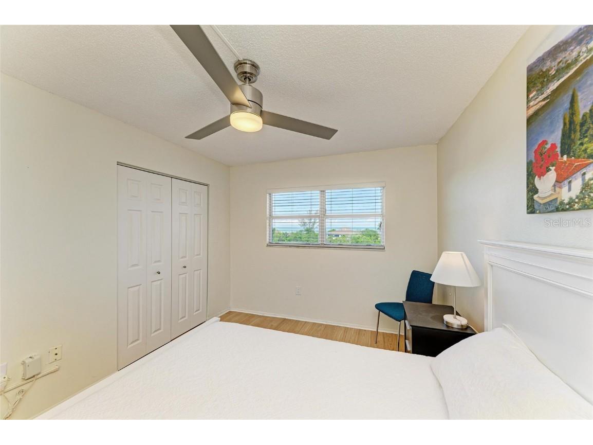 9397 Midnight Pass Road #405 Sarasota FL 34242 - LITTLE SARASOTA BAY/ICW A4662312 image31