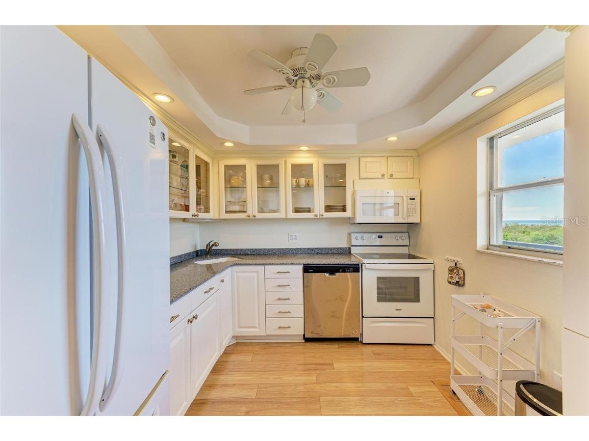 9397 Midnight Pass Road #405 Sarasota FL 34242 - LITTLE SARASOTA BAY/ICW A4663823 image18