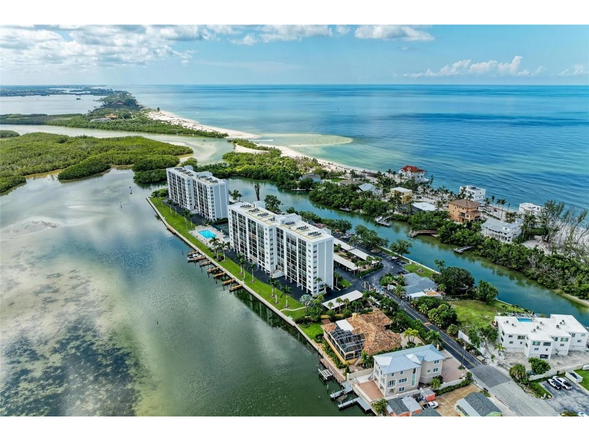 9397 Midnight Pass Road #405 Sarasota FL 34242 - LITTLE SARASOTA BAY/ICW A4663823 image3