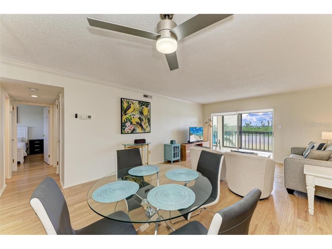 9397 Midnight Pass Road #405 Sarasota FL 34242 - LITTLE SARASOTA BAY/ICW A4663823 image8